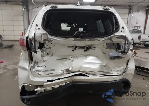 2015 Toyota Highlander Le Plus V6 из США, поврежденный, VIN 5TDBKRFH6FS176240